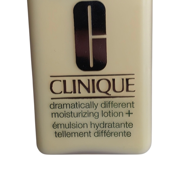Clinique Dramatically Different Moisturizing Lotion +With Pump NIB 4.2 - Picture 9 of 9